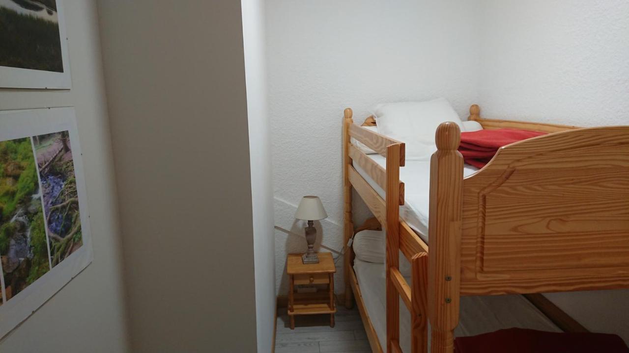 Gite Tout Confort 4 Personnes Besse-et-Saint-Anastaise Exterior photo